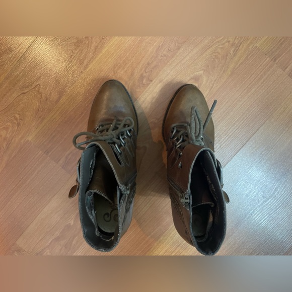 SEYCHELLES Leather Heel Booties - Picture 2 of 9